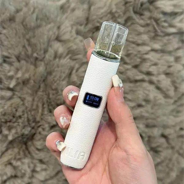 暮雪白
